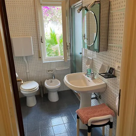 Tre Ponti - Terrazzo Vista Mare * Sanremo