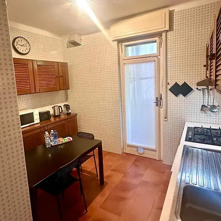 Tre Ponti - Spacious, Sea View & Private Parking Apartamento San Remo